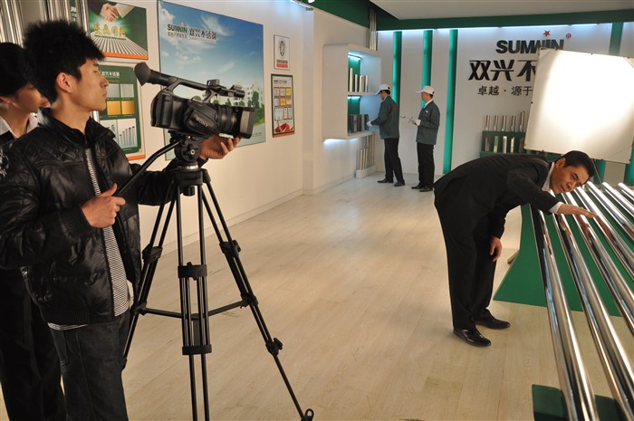 陳寶國(guó)傾情代言雙興不銹鋼，攜手北京時(shí)光動(dòng)力影視共鑄品牌輝煌